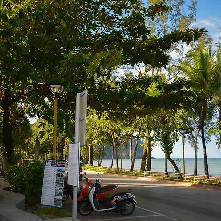 Irest Ao Nang Seafront Exterior foto