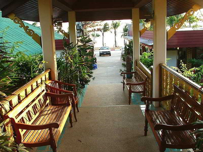 Irest Ao Nang Seafront Exterior foto