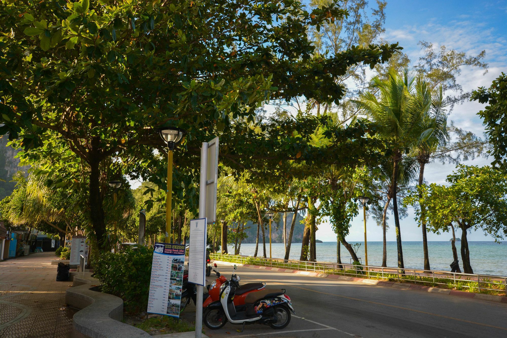 Irest Ao Nang Seafront Exterior foto